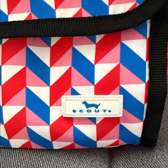 SCOUT Red, Pink, Whute and Blue Geometric Fold Down Lunch Bag w/Black Trim - Picture 2 of 8